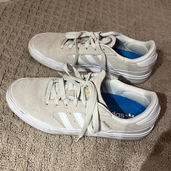 Adidas Busentz Men’s size 6 1/2 - Picture 2 of 4